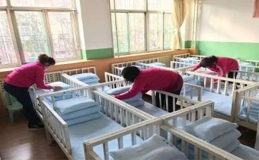 小班下学期保育员工作个人总结5篇