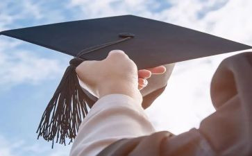大二学生总结鉴定表自我鉴定8篇