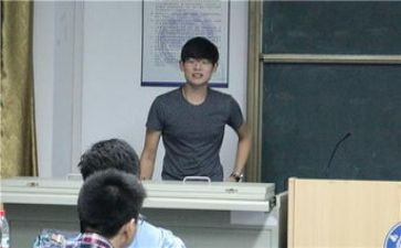 大学班长精选发言稿范文5篇