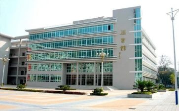 业余护理大专自我鉴定7篇