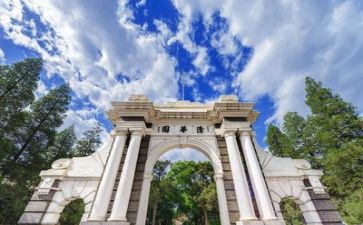 高校教师年度个人总结最新5篇
