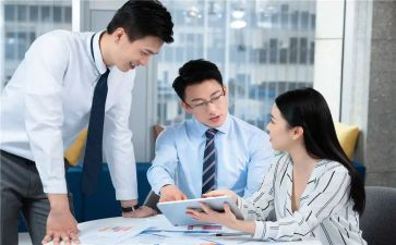 县教育先进工作者事迹材料8篇