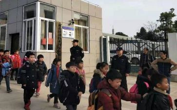 爱护校园,保护环境演讲稿8篇