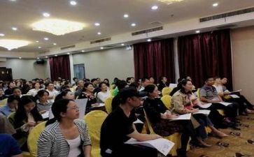 校园安全讲座演讲稿7篇