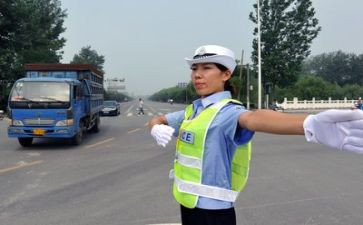 交警事迹8篇