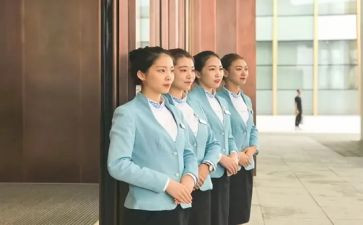 酒店前台接待的工作总结5篇