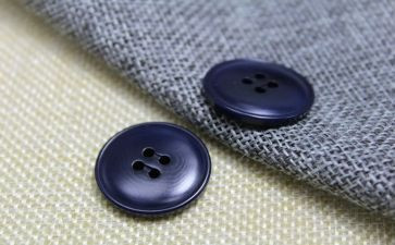 2024《第一粒扣子》心得体会5篇