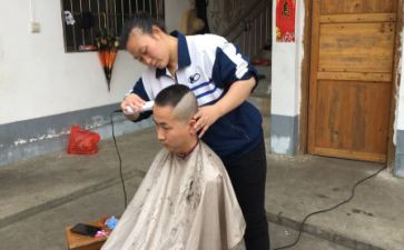 理发作文6篇