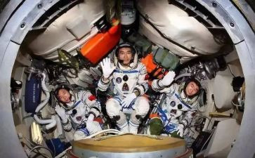 神舟十三号返回地球观后感5篇
