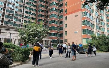 小区服务合同8篇