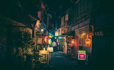 小巷的夜作文5篇