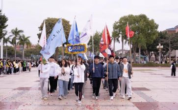 在学校运动会开幕式上的讲话稿5篇
