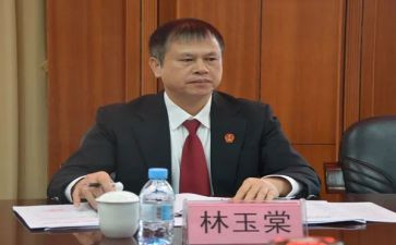 医院院长做的述职报告6篇